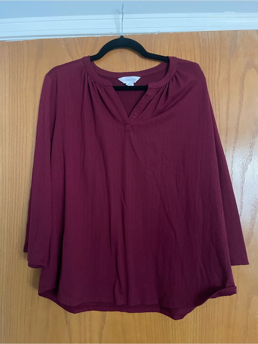 Liz Claiborne Burgundy V-Neck Long Sleeve Tunic